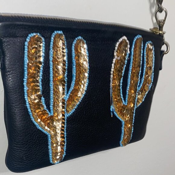 Mini Bag of Tea and Tequila - Picture 3 of 6